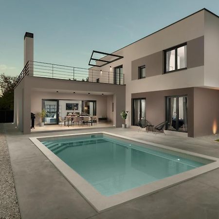 Villa 45 Воднян Экстерьер фото