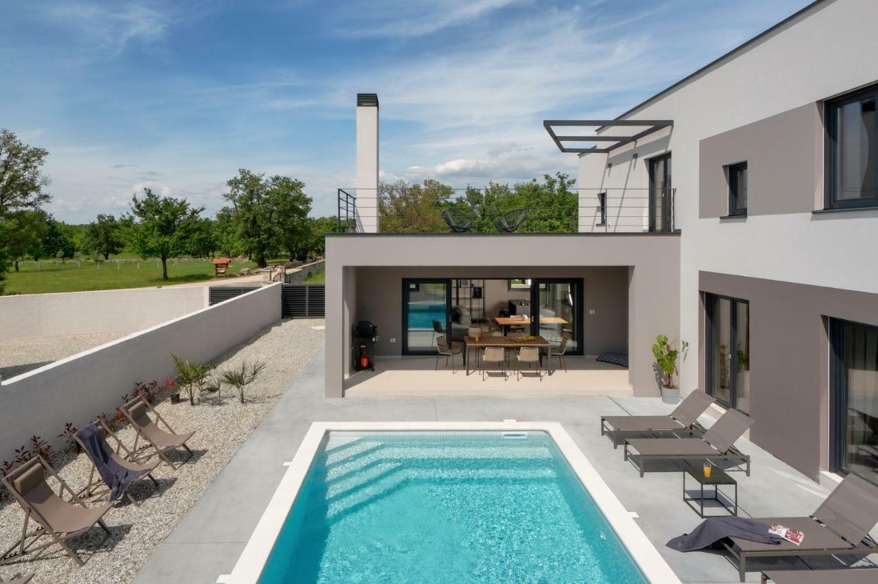 Villa 45 Воднян Экстерьер фото